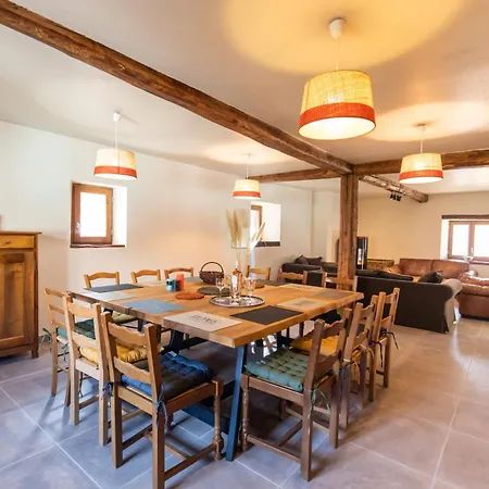Les Montagnettes Holiday home