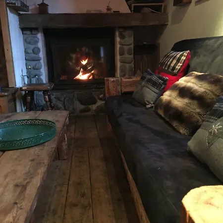 Les Montagnettes Holiday home *